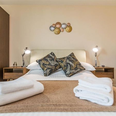 Raleigh Penthouse, Luxury Apartment With Balcony And Parking Nottingham Bagian luar foto