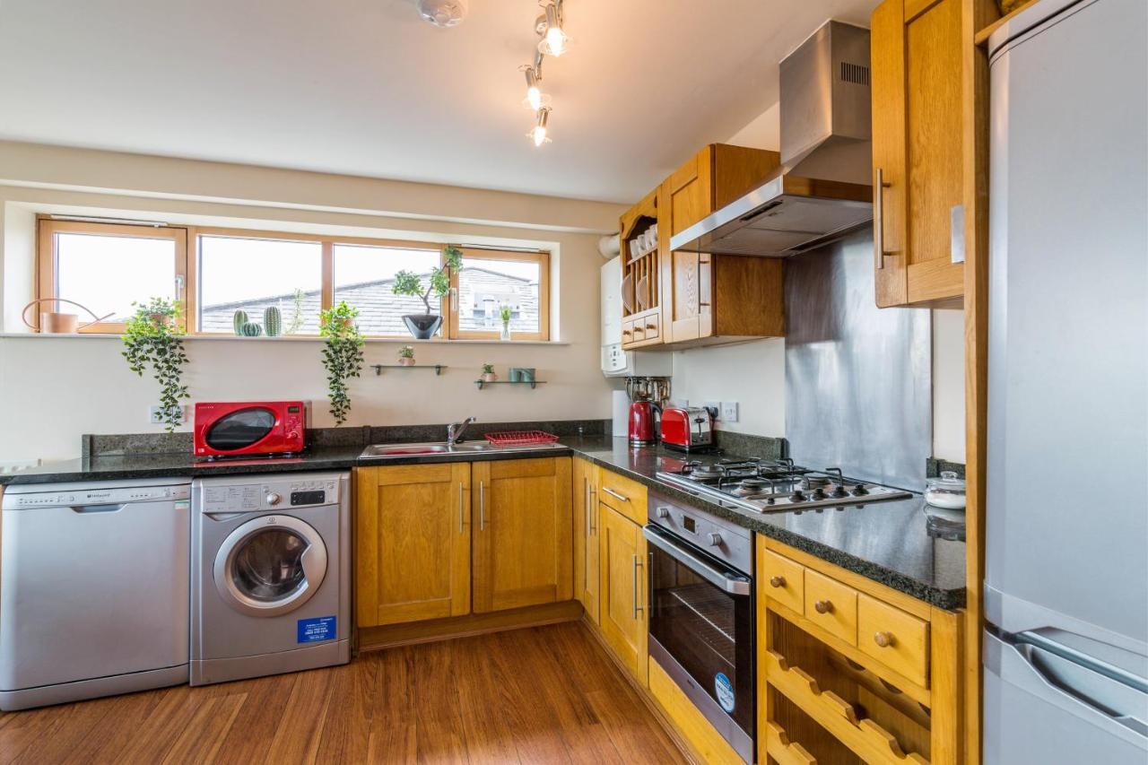 Raleigh Penthouse, Luxury Apartment With Balcony And Parking Nottingham Bagian luar foto