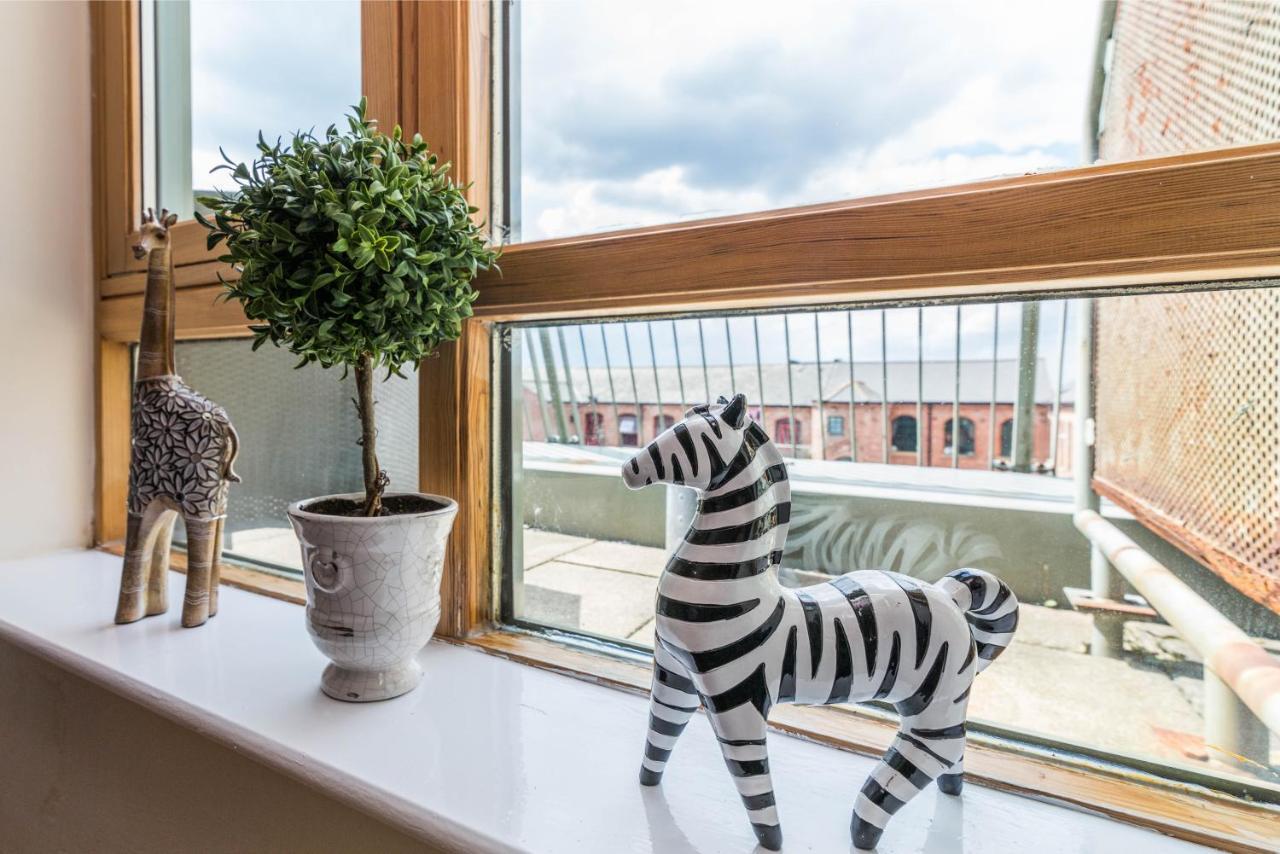 Raleigh Penthouse, Luxury Apartment With Balcony And Parking Nottingham Bagian luar foto